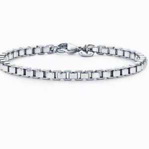 Tiffany & Co sterling  silver Box link style Bracelet